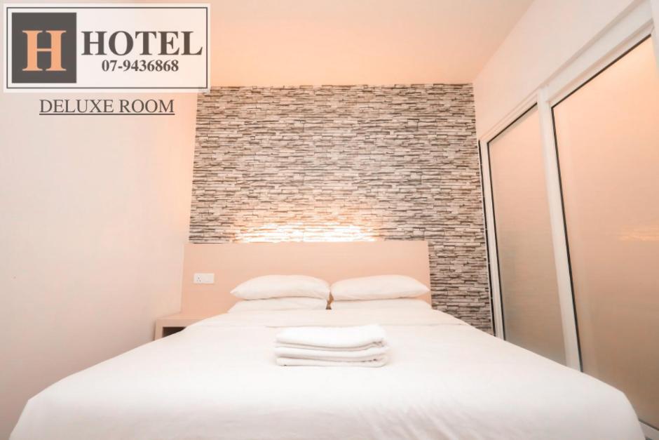 H Hotel Segamat Exterior foto